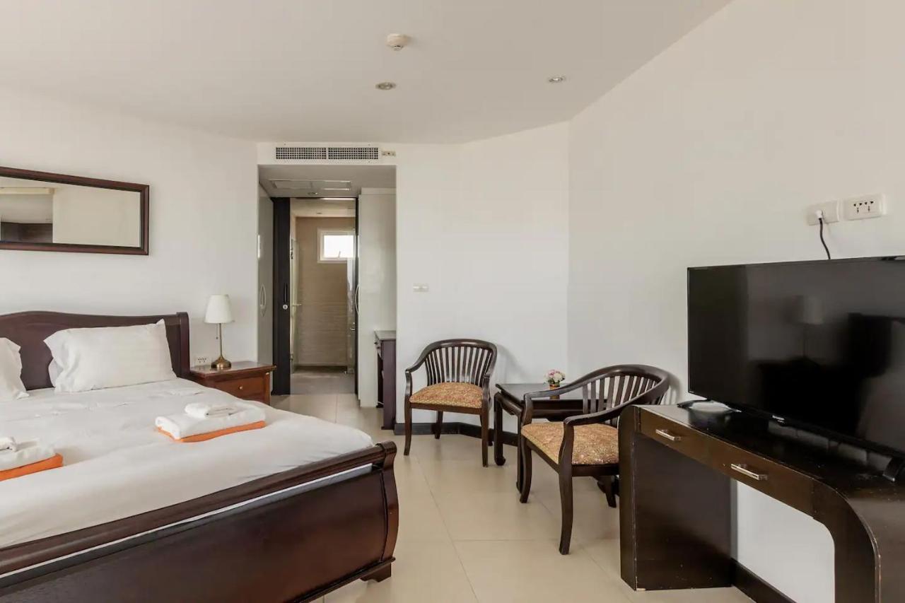 Andaman Sea View Apartment - Patong Beach Екстер'єр фото